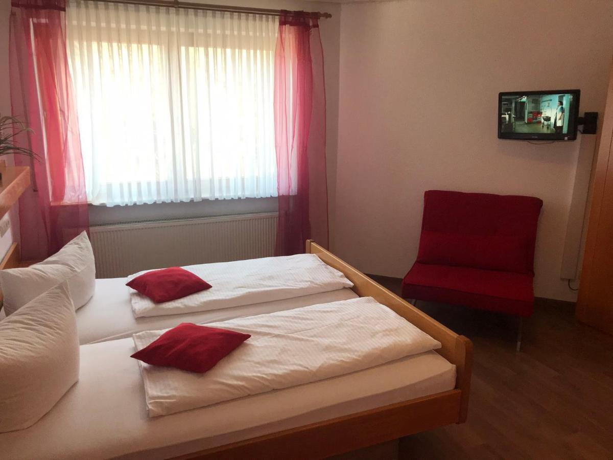 Self-Check-In Ferienwohnungen & Apartments Am Bergsee Triberg im Schwarzwald Bagian luar foto